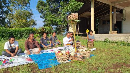 PEMBANGUNAN KANTOR DESA 